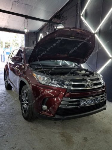 Toyota Highlander 2019 установка  лед ламп